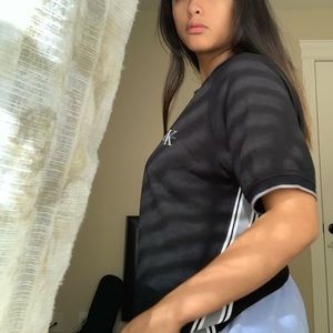 Calvin Klein Men’s v-neck short sleeve